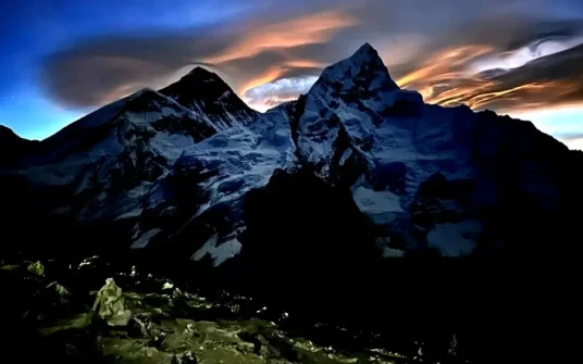 Everest Base Camp Luxury Trek 18 Days