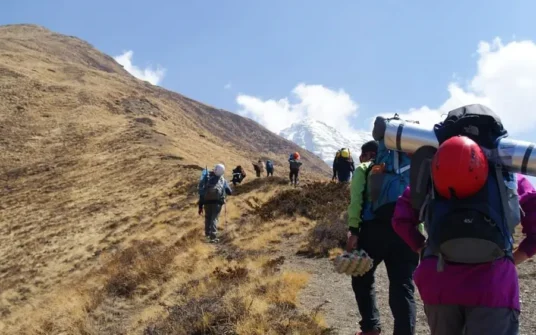 Pisang Peak Climbing