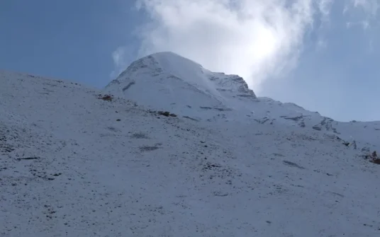 Pisang Peak Climbing
