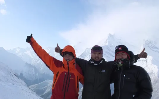 Pisang Peak Climbing