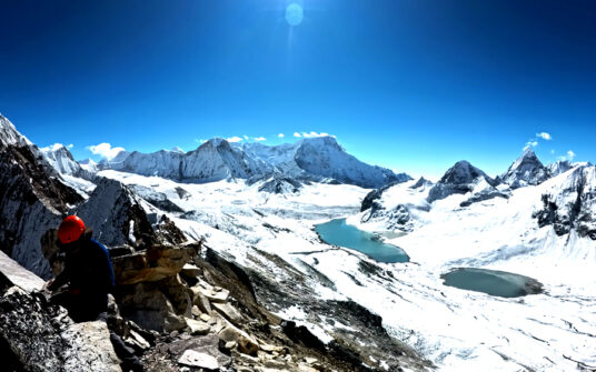 Amphu Lapcha Pass trek