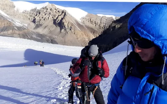 Saribung Peak Climbing