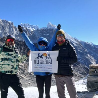 EBC Gokyo Chola Pass Trek 15 Days