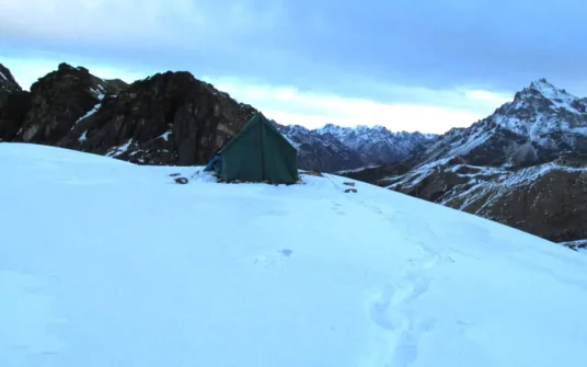 Kanchenjunga Trek via Selele Pass