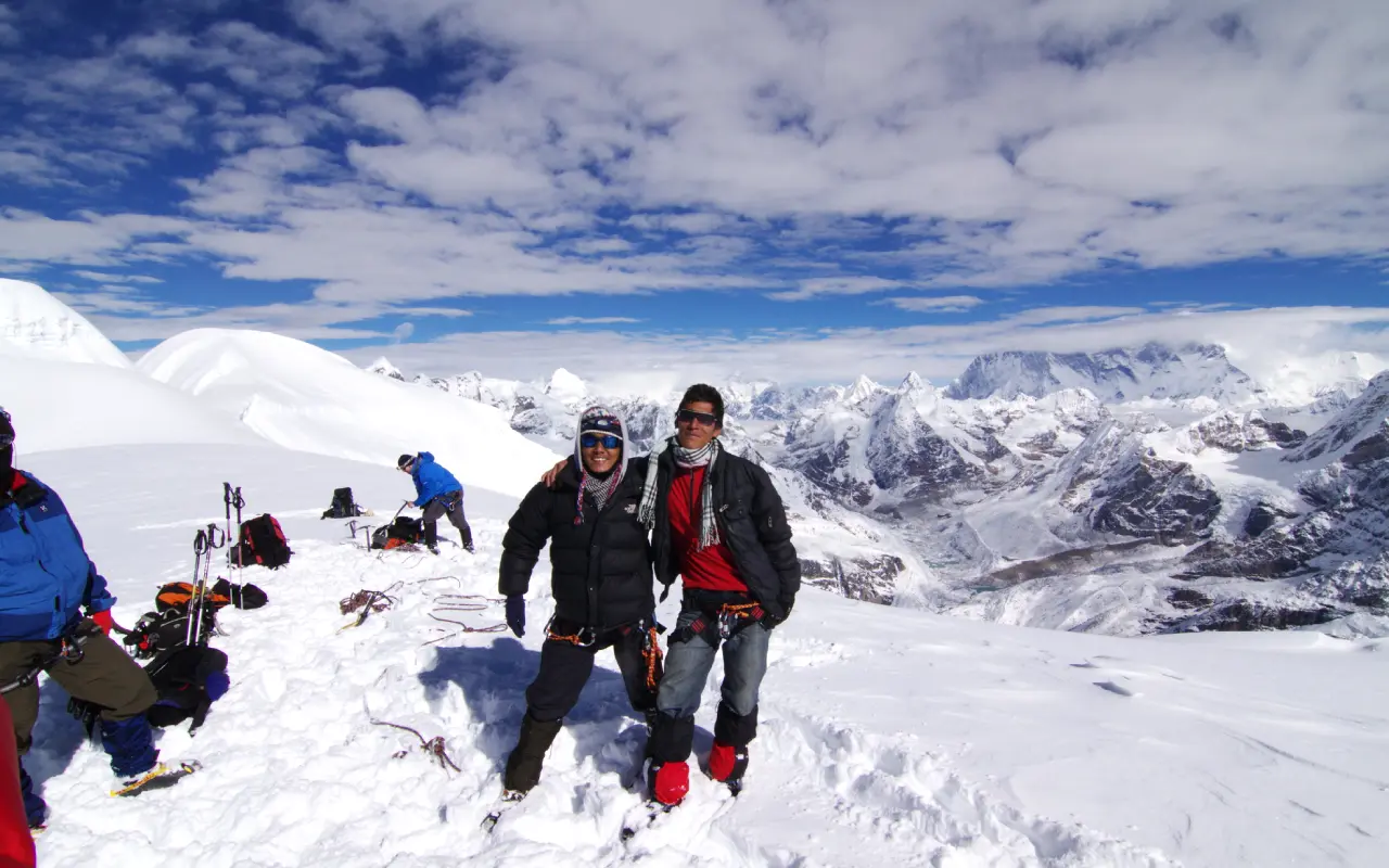 Capturing the Summit: A Moment on Mera Peak