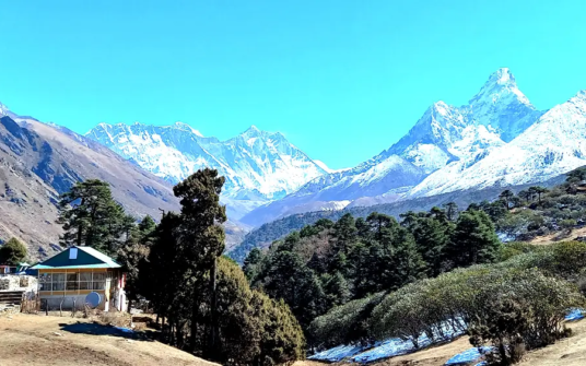 Budget Everest Base Camp Trek