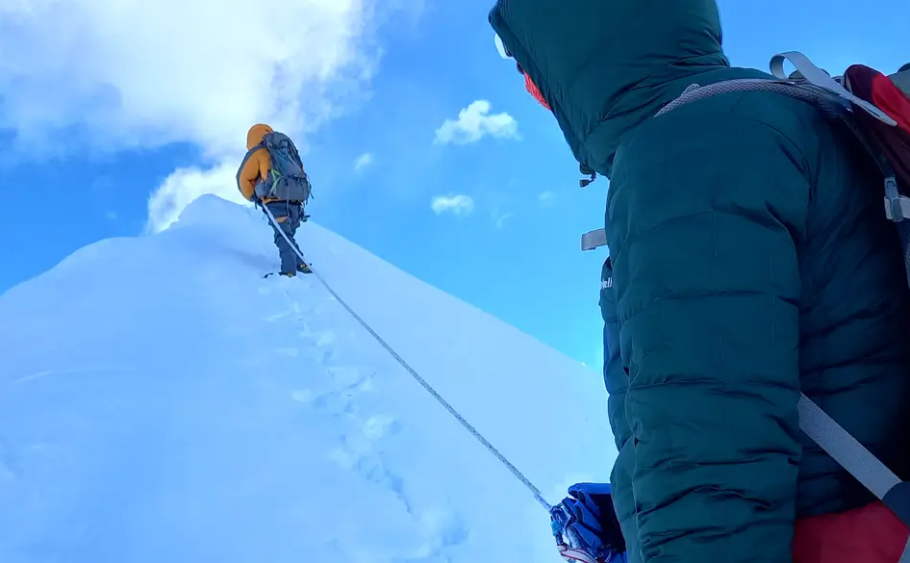 Best Alpine Climbing in Nepal: A Full Guide