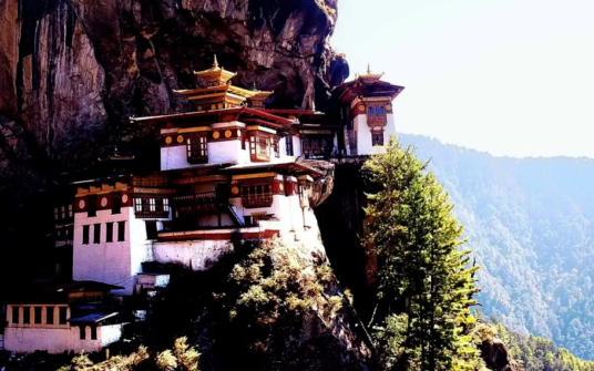 Bhutan Short Tour