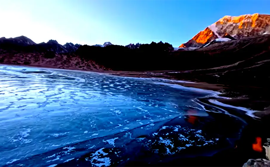 Dudh Kunda - Discover the best adventure in lower Solu with our sherpa guide