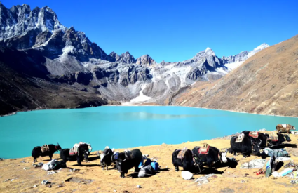 Gokyo Lakes Trek 12 Days