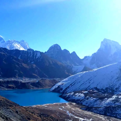 Gokyo Lakes Trek 10 Days