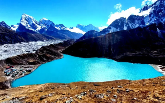 Gokyo Lake Trek with Helicopter Return