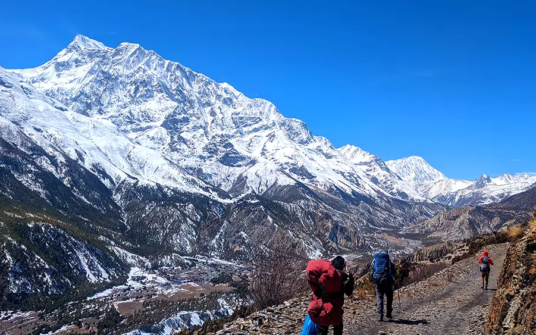 Annapurna Circuit Trek 8 Days